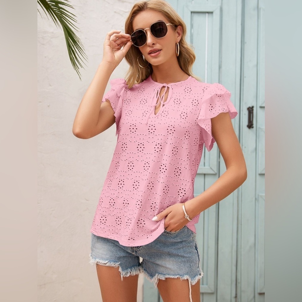 Mellow Summer Short Sleeve Eyelet Blouse - Picture 3 of 4